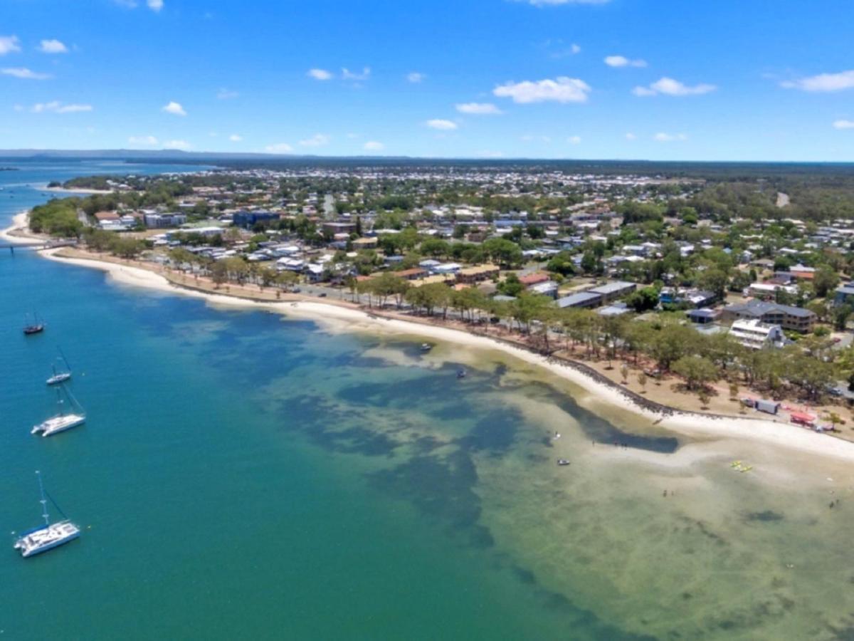 Bribie Beach Bungalow Apartamento Bongaree Exterior foto